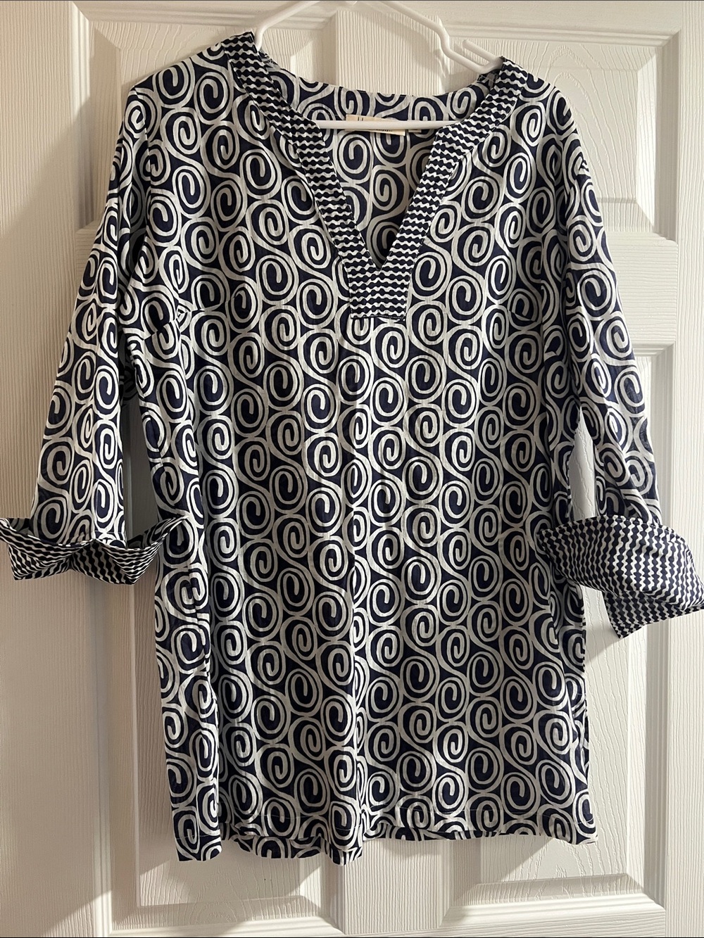Women's Navy and White Swirl Print Tunic Top